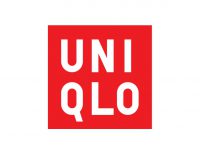 fashion-logo-maker-uniqlo